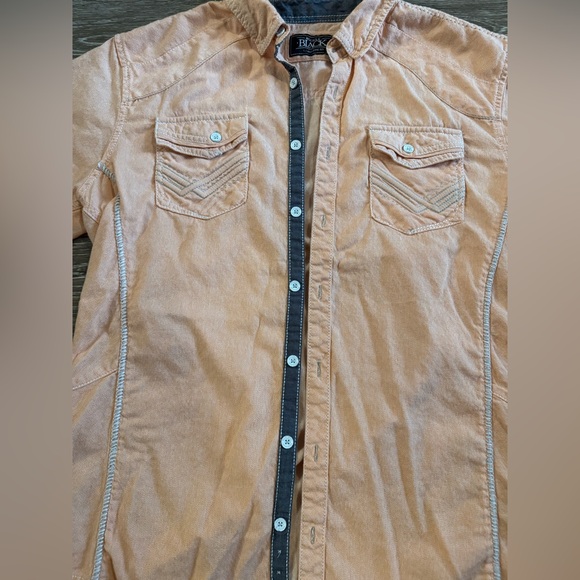 Button down shirt - Picture 2 of 9